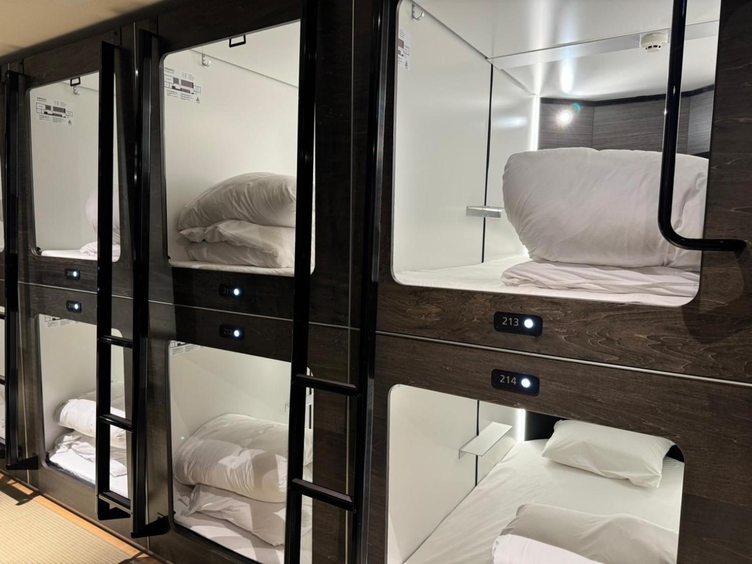 Capsule Hotel Suzumoriya Tóquio Exterior foto
